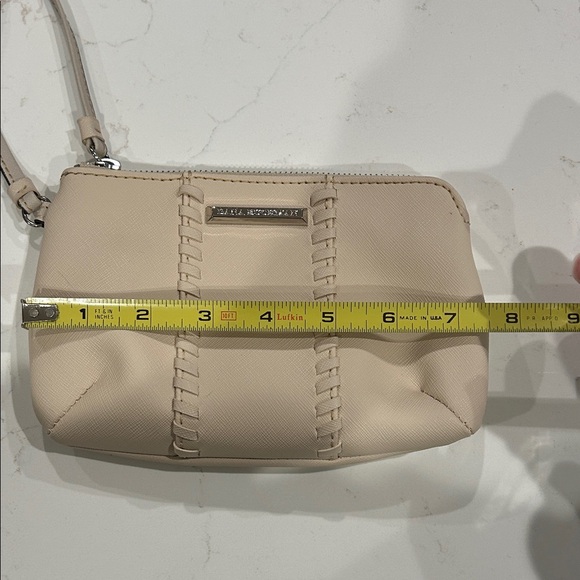 Dana Buchman Beige Wristlet Clutch - Picture 4 of 8